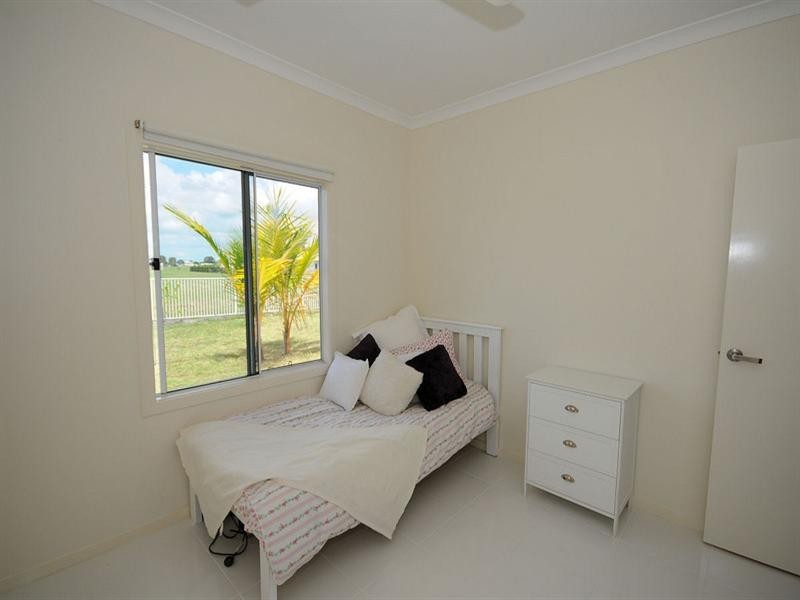 24 Sandcastles Circuit, Burrum Heads QLD 4659