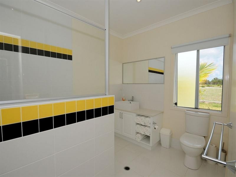 24 Sandcastles Circuit, Burrum Heads QLD 4659