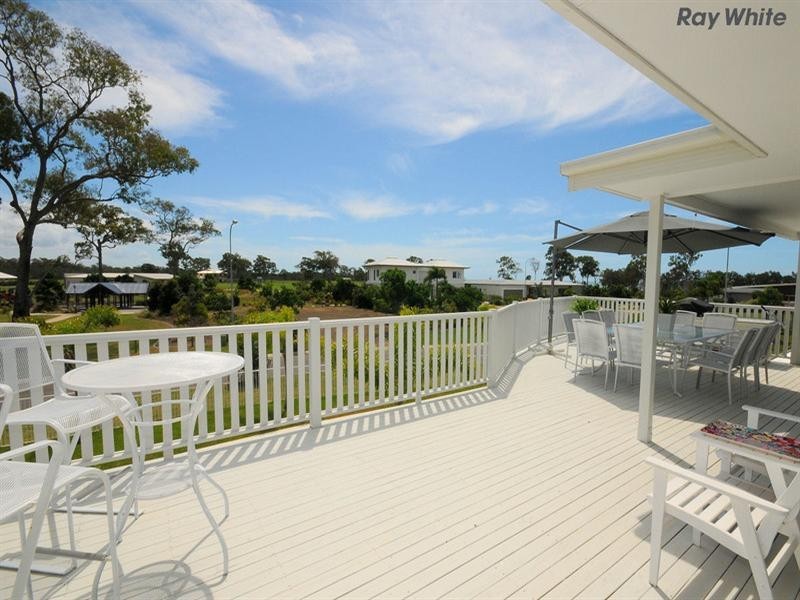 24 Sandcastles Circuit, Burrum Heads QLD 4659
