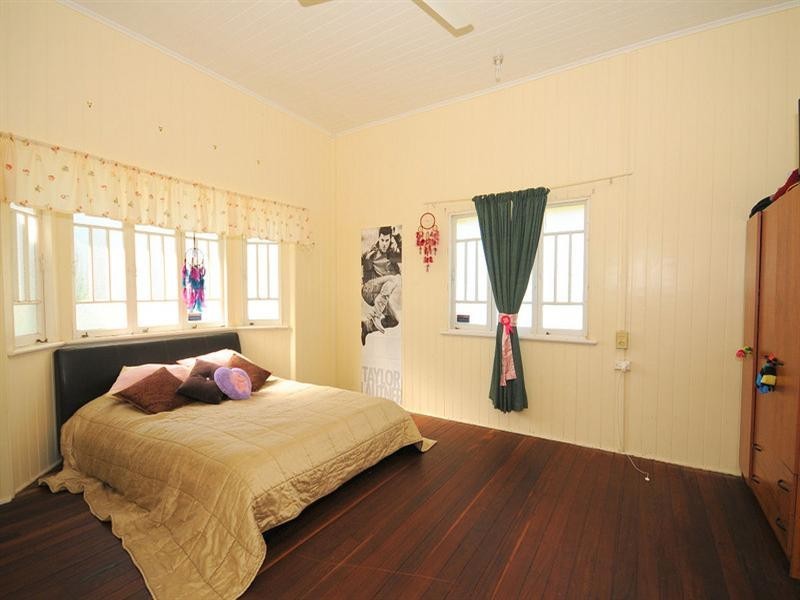 21 Fraser Street, Torquay QLD 4655