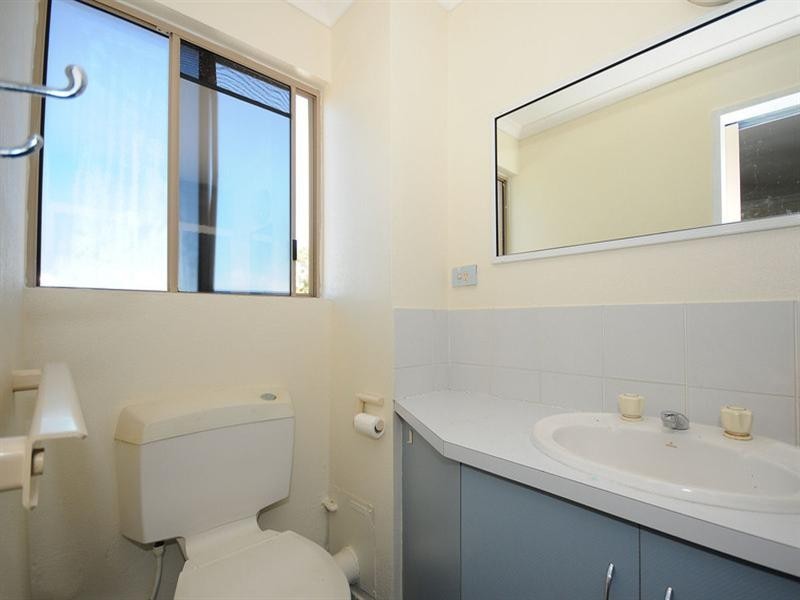 23/383 Esplanade, Torquay QLD 4655