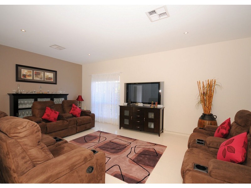 30 Magellan Circuit, Urraween QLD 4655