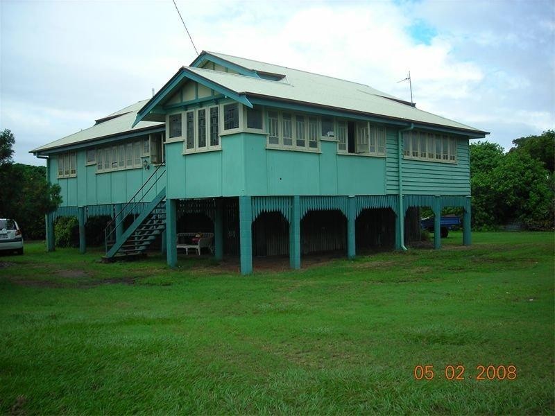 183-185 Long Street, Point Vernon QLD 4655