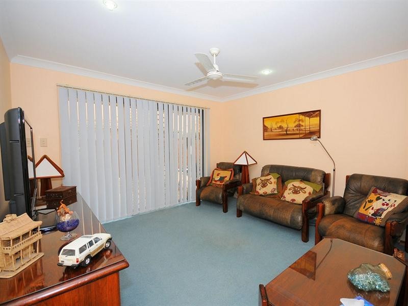 72 Snapper Street, Kawungan QLD 4655