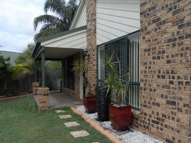 16 Rathdowne Court, Urraween QLD 4655