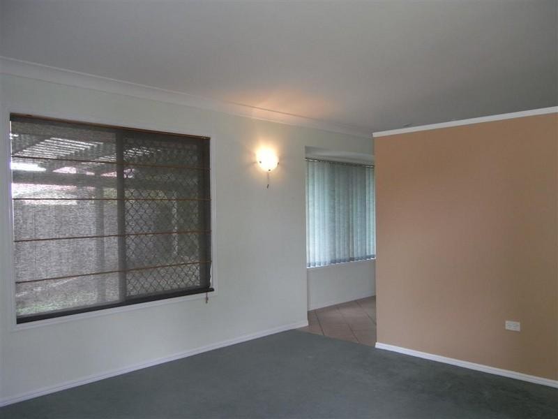 16 Rathdowne Court, Urraween QLD 4655