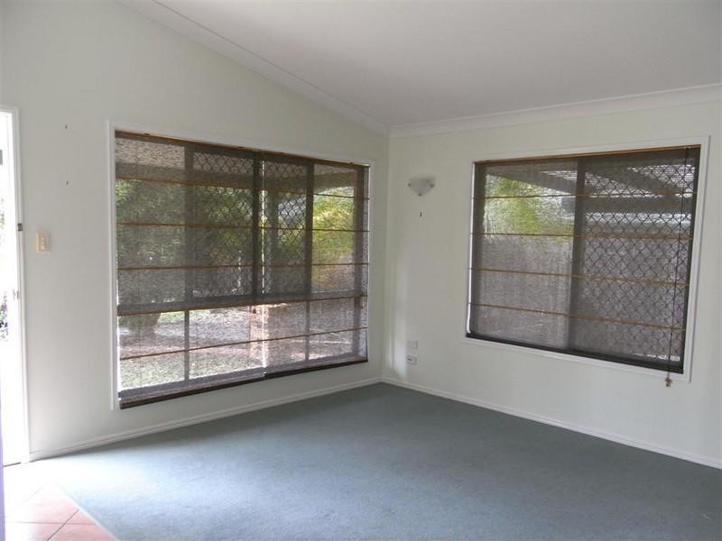 16 Rathdowne Court, Urraween QLD 4655