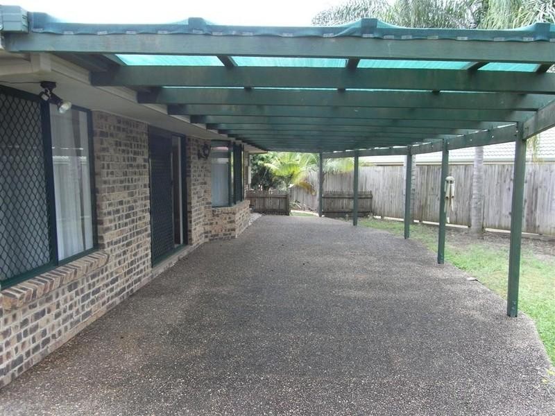 16 Rathdowne Court, Urraween QLD 4655