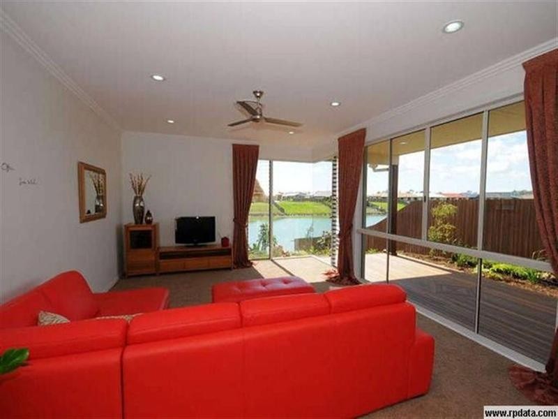 36 Lady Penrhyn Drive, Eli Waters QLD 4655