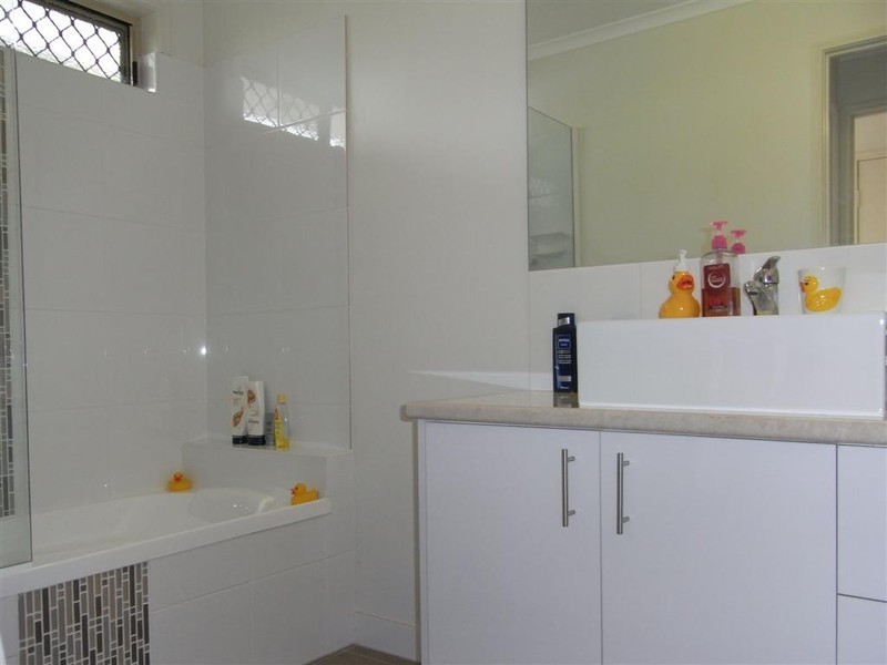 3/9 Watson Street, Pialba QLD 4655