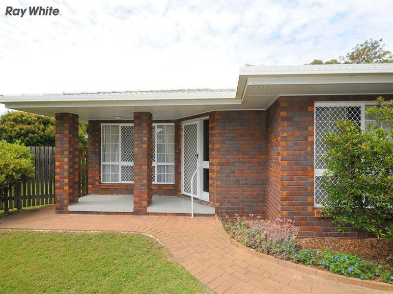 11 Patrick Street, Point Vernon QLD 4655