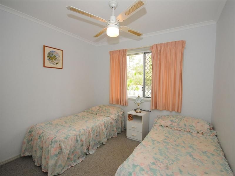 11 Patrick Street, Point Vernon QLD 4655