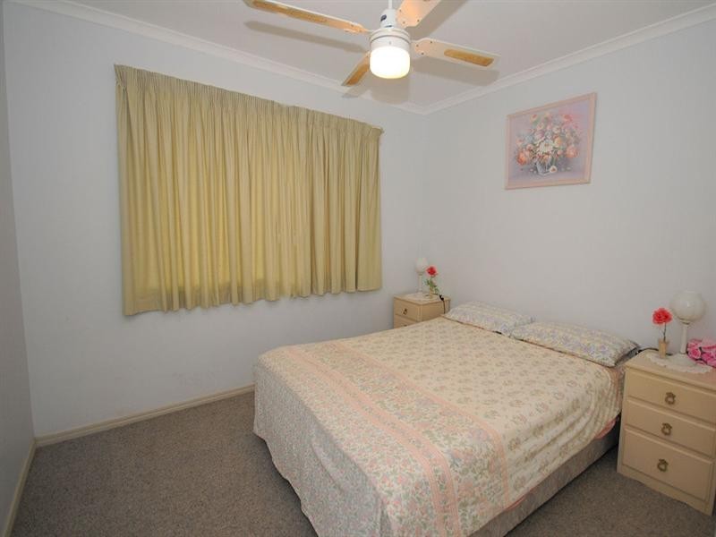 11 Patrick Street, Point Vernon QLD 4655