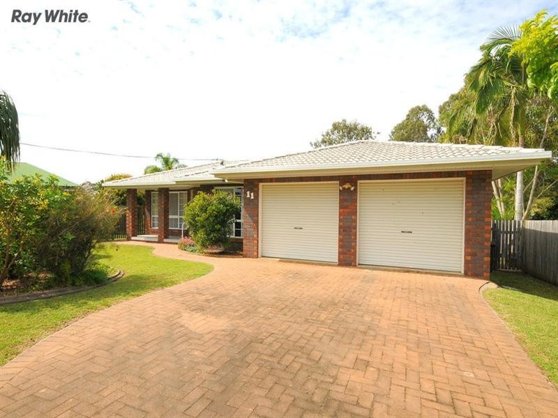 11 Patrick Street, Point Vernon QLD 4655
