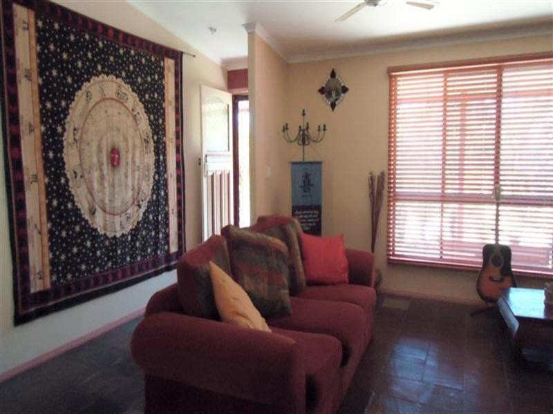 10 Daydream Drive, Kawungan QLD 4655