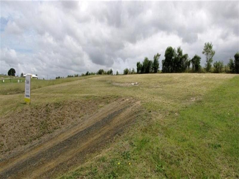 10 Sunad Court, Nikenbah QLD 4655