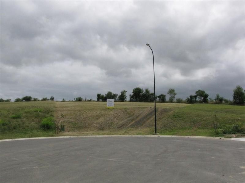 10 Sunad Court, Nikenbah QLD 4655