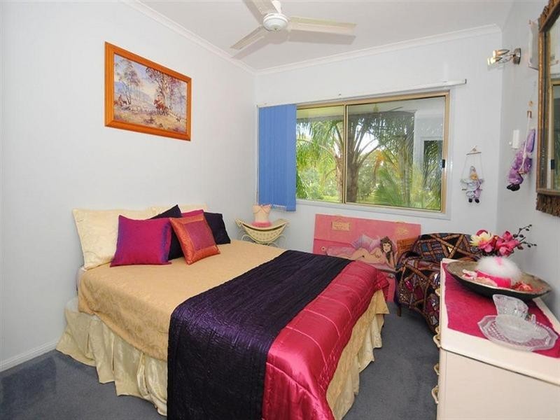 5/3 Beach Road, Pialba QLD 4655