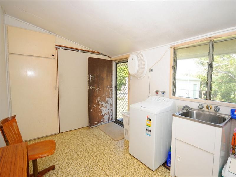 21 Urangan Street, Torquay QLD 4655