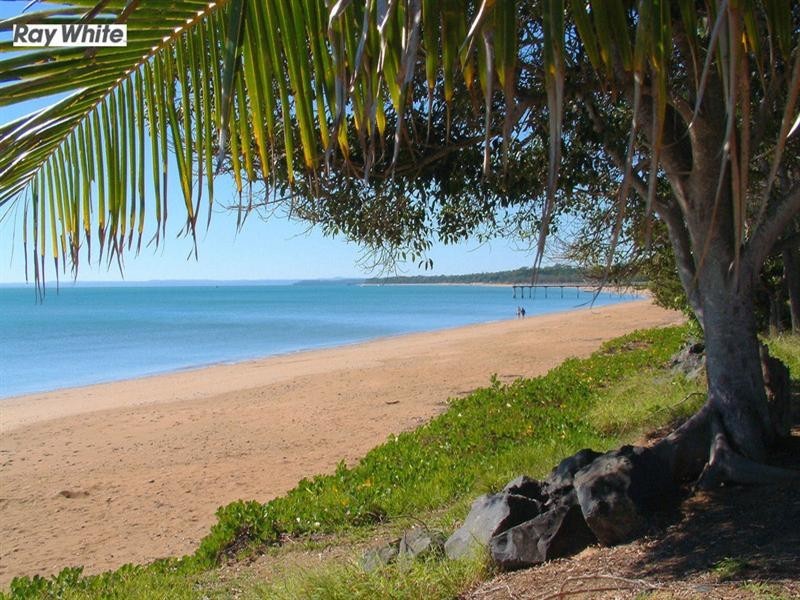 319 Esplanade, Scarness QLD 4655
