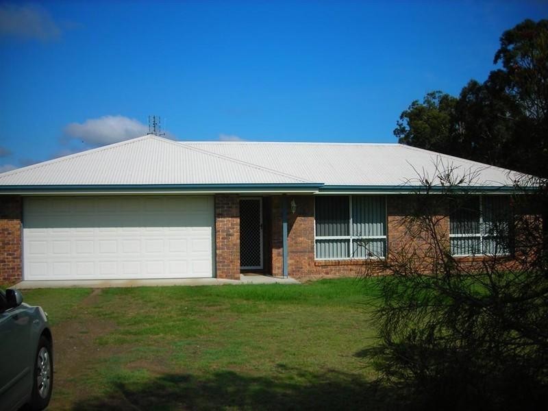 27 Meadow Drive, Dundowran QLD 4655