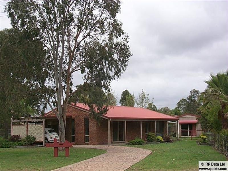 703 Boat Harbour Drive, Urangan QLD 4655