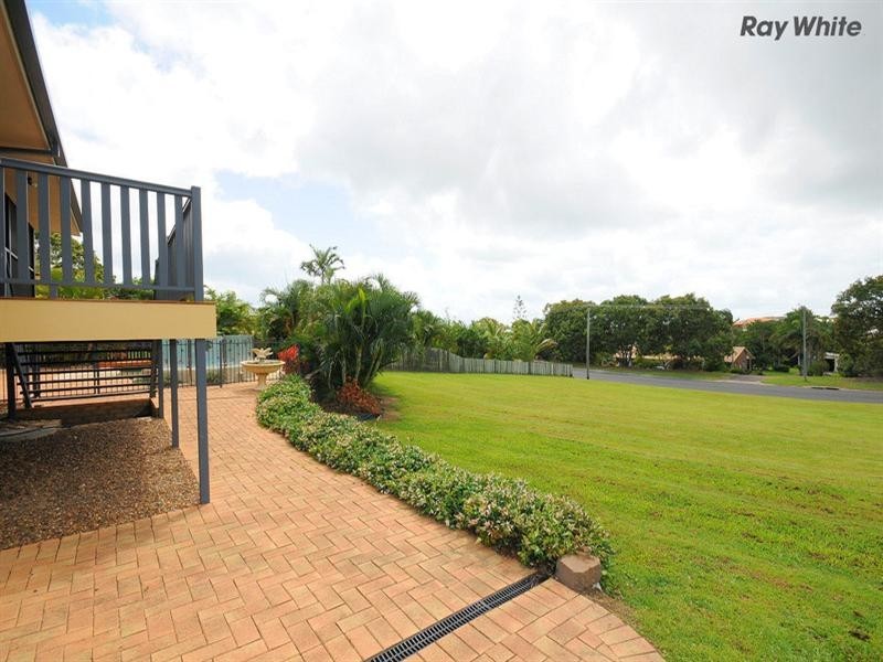 1 Doss Court, Urraween QLD 4655