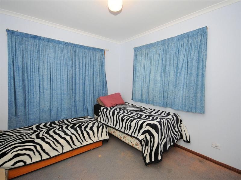 2 Meledie Avenue, Kawungan QLD 4655
