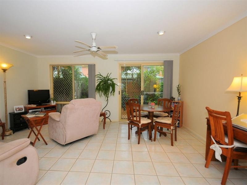 3/21 Zephyr Street, Scarness QLD 4655