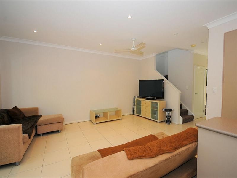 9/185 Torquay Road, Scarness QLD 4655