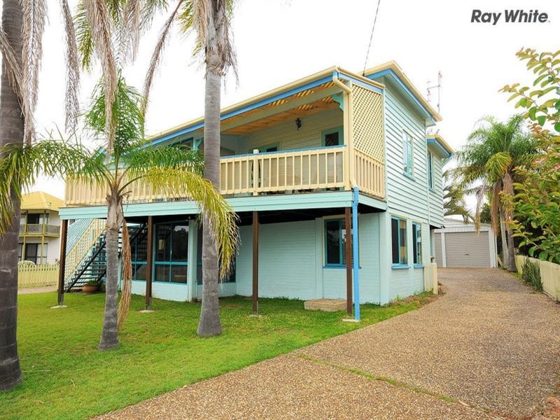 159 Charlton Esplanade, Point Vernon QLD 4655