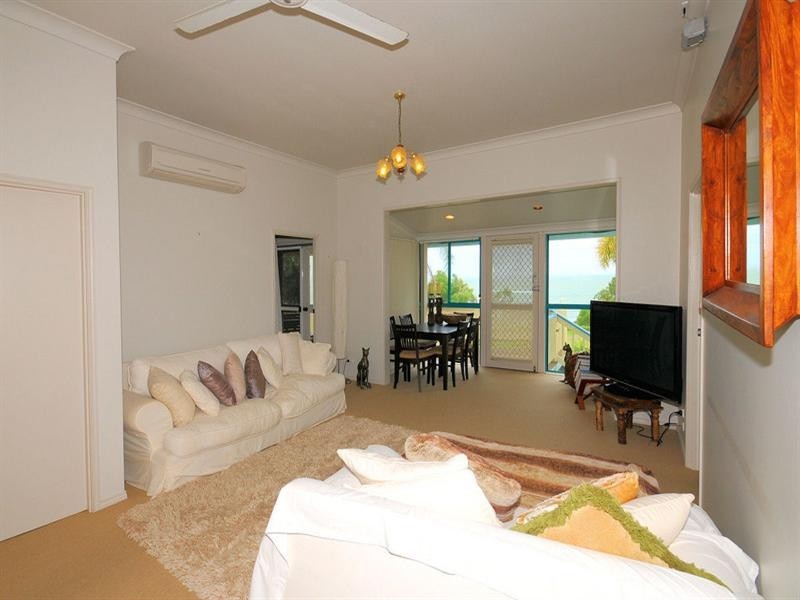 159 Charlton Esplanade, Point Vernon QLD 4655