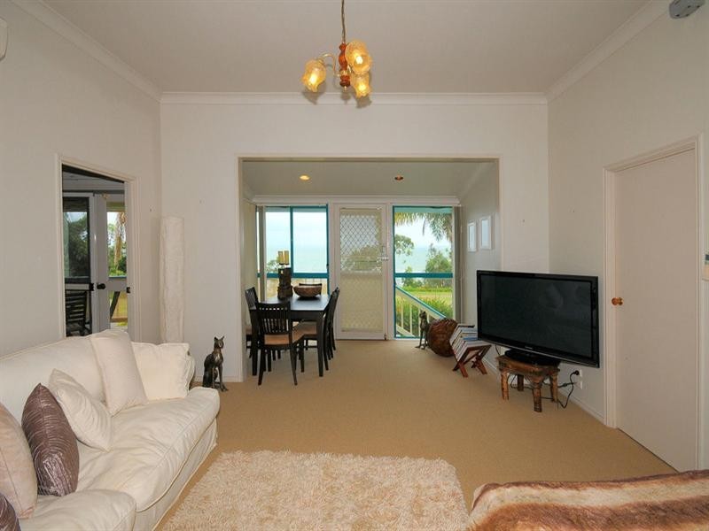 159 Charlton Esplanade, Point Vernon QLD 4655