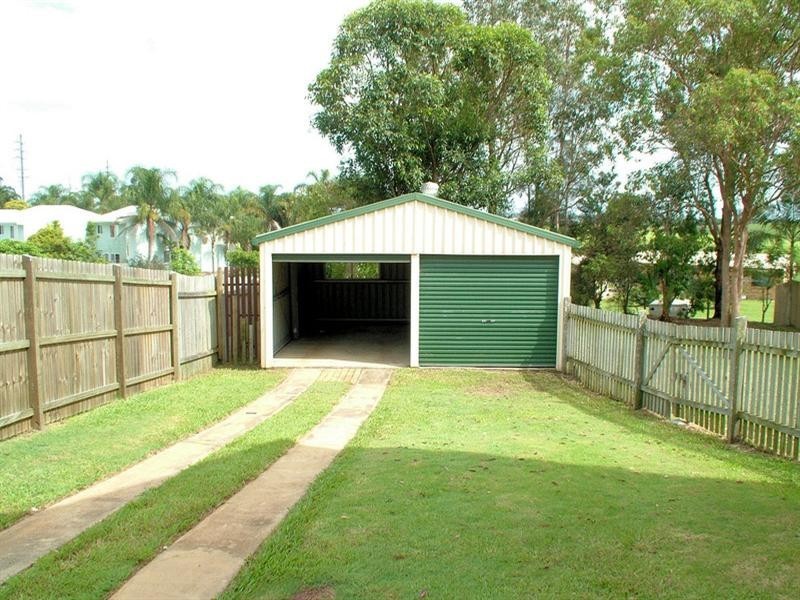 34 Victor Drive, Kawungan QLD 4655