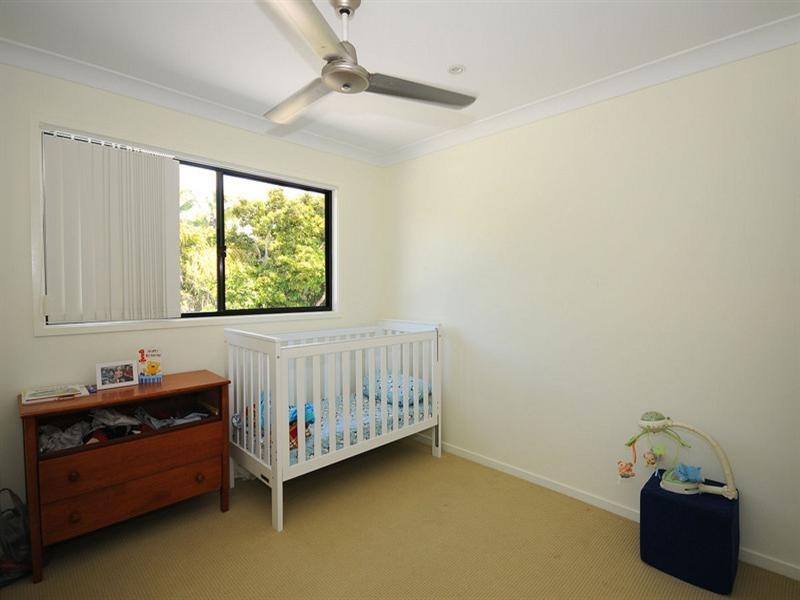 27/654 Charlton Esplanade, Urangan QLD 4655