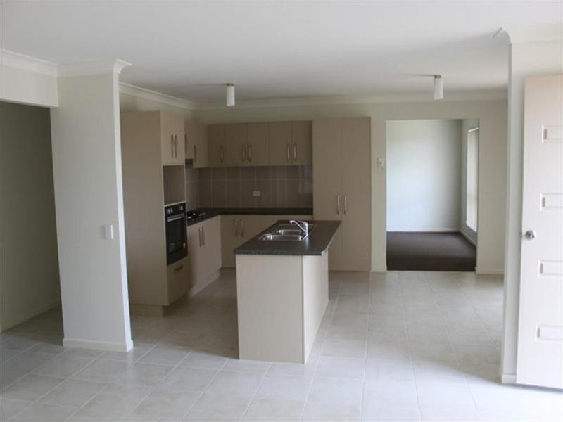 55 Magellan Circuit, Urraween QLD 4655