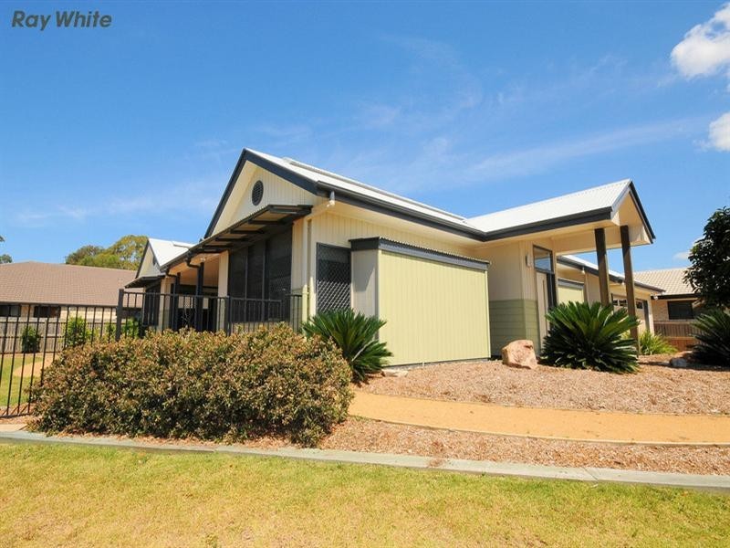 44 Honiton Street, Torquay QLD 4655