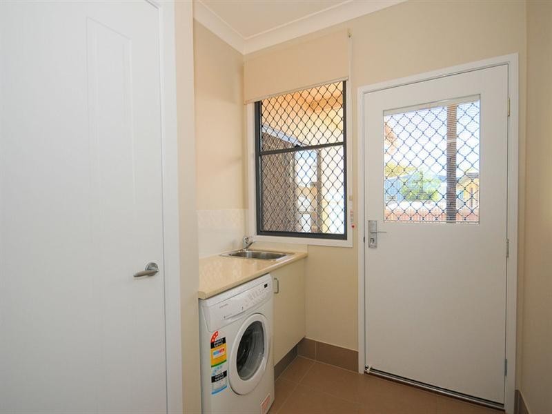 44 Honiton Street, Torquay QLD 4655