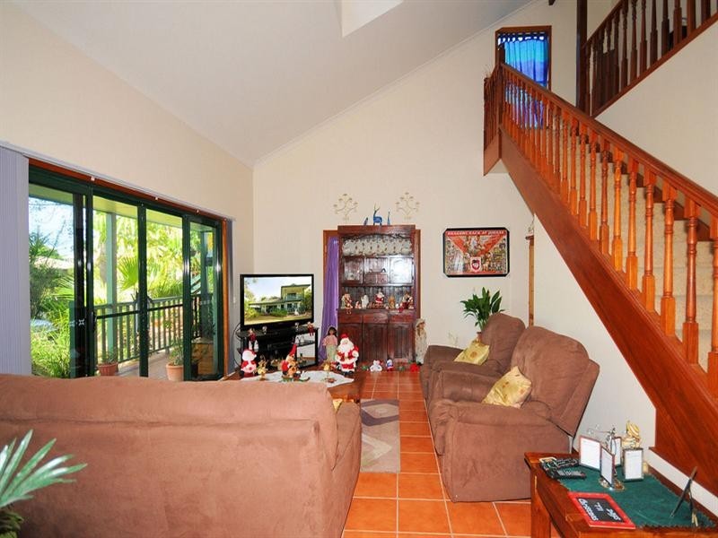 53 Hillcrest Avenue, Scarness QLD 4655