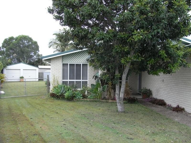 9 Trisha Court, Scarness QLD 4655