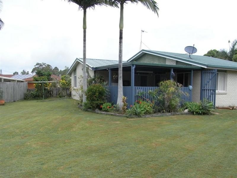 9 Trisha Court, Scarness QLD 4655