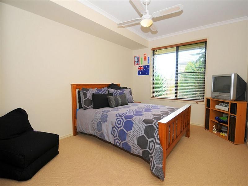 15 Lakeridge Drive, Dundowran QLD 4655