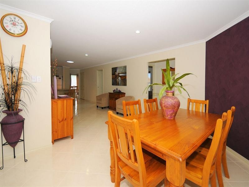 15 Lakeridge Drive, Dundowran QLD 4655