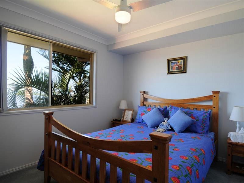 22 Cove Boulevard, River Heads QLD 4655