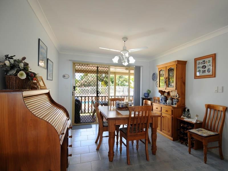 22 Cove Boulevard, River Heads QLD 4655