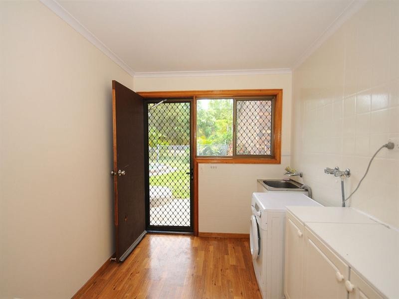 40 Garden Drive, Urangan QLD 4655