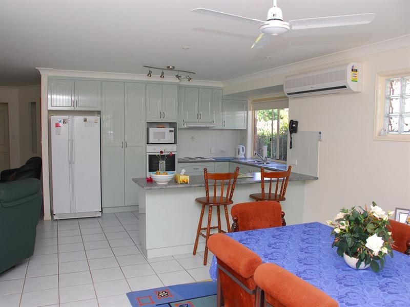 170 Kingfisher Parade, Toogoom QLD 4655