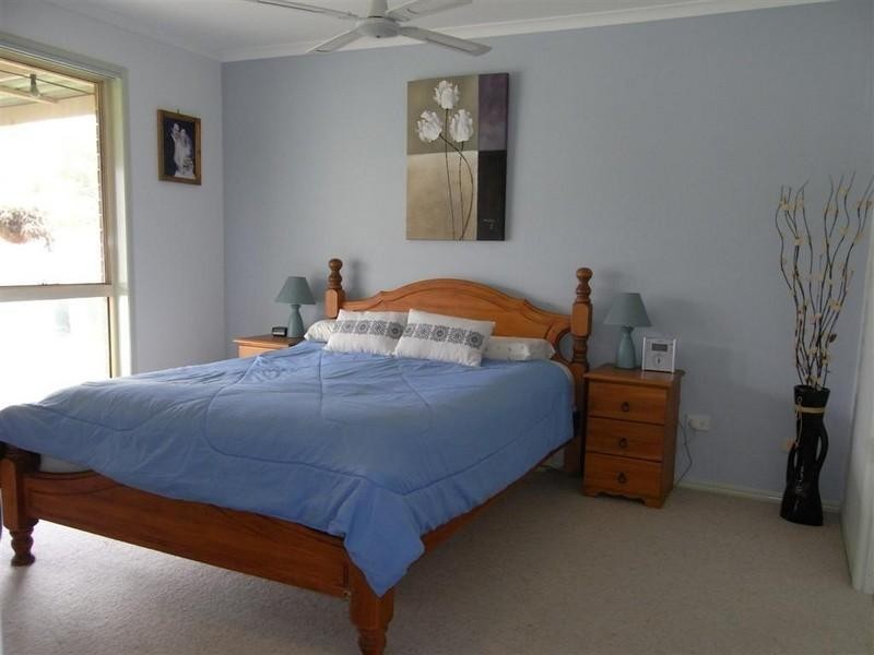 7 Merrilyn Court, Urangan QLD 4655