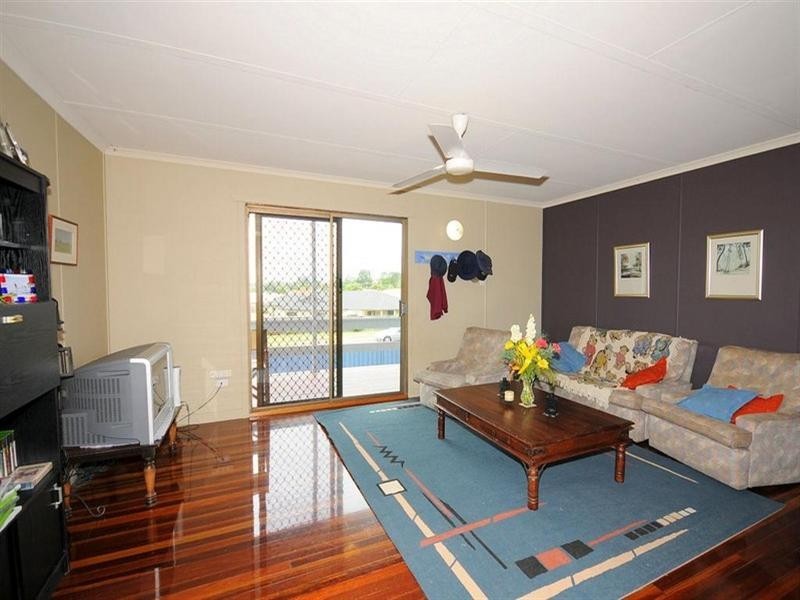 36 Corfield Street, Point Vernon QLD 4655