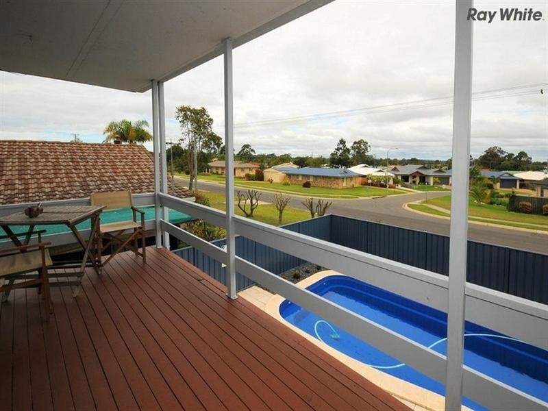 36 Corfield Street, Point Vernon QLD 4655